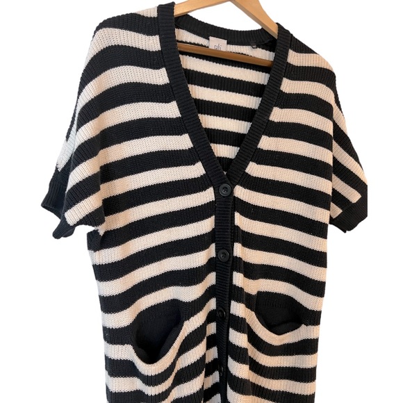 CAbi Whistle Cardigan. - Picture 5 of 7